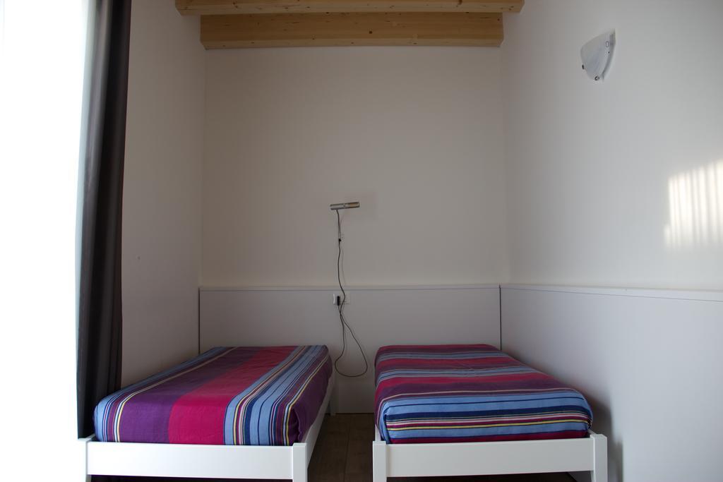 Residence La Perla Caorle Bagian luar foto
